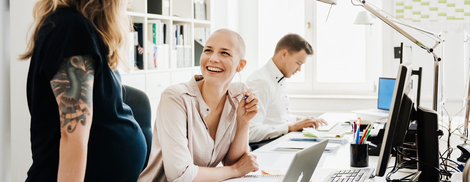 office-two-women-pregnant
